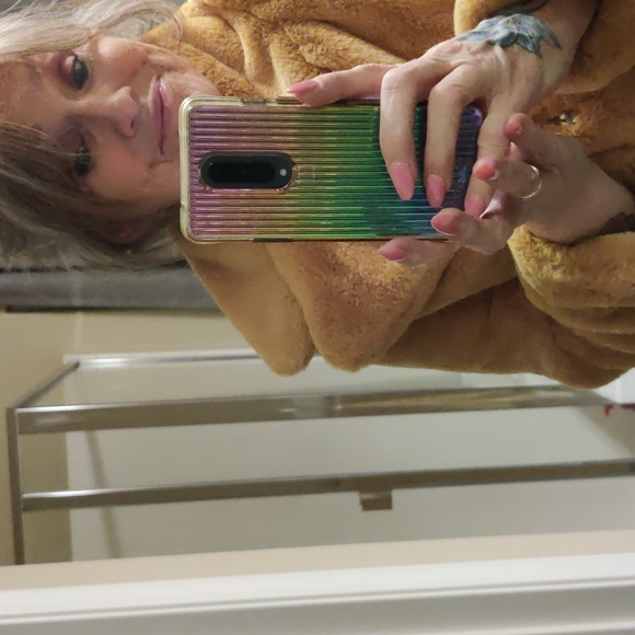 BADGLEY MISCHKA Faux Fur Jacket Size: XXL - Picture 5 of 6